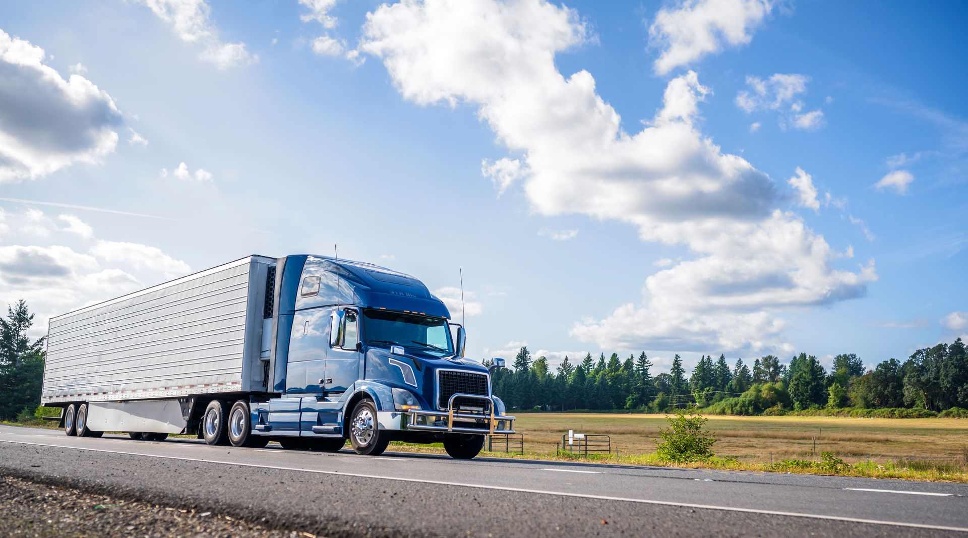 The Pros and Cons of Refrigerated Trailer Ownership